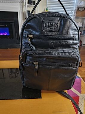 CHAPS Black Genuine Leather Multi Pocket Backpack With Plenty Of Storage
